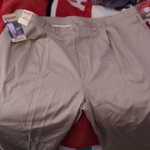 Mens Wrangler khakis NWT